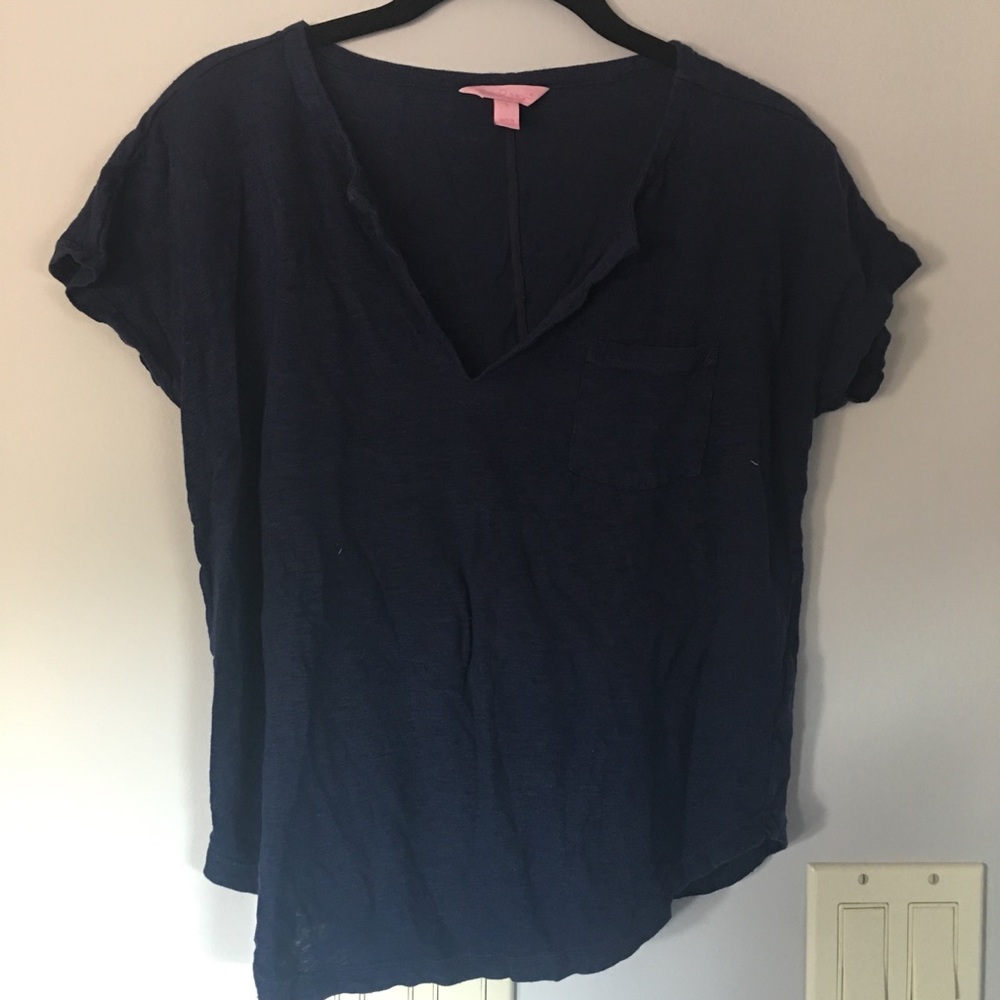 Lilly Pulitzer V Neck Tee